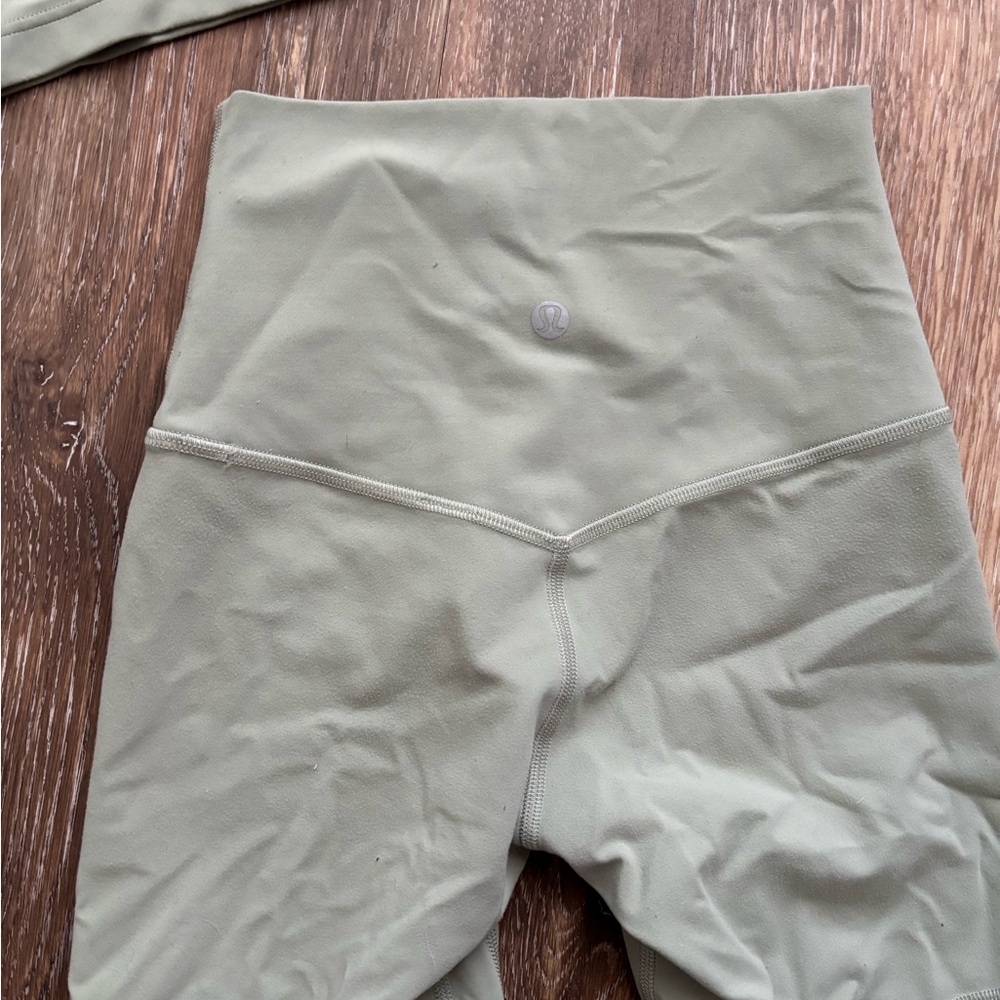 lululemon athletica Green Athletic Set - Picture 5 of 8